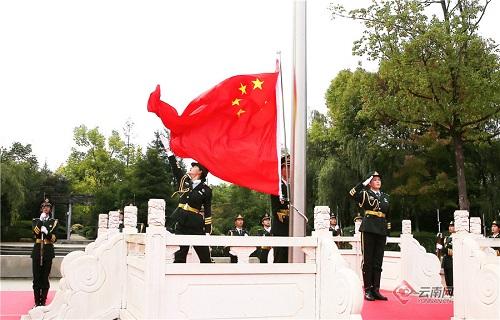 期市开盘：纯碱涨超4%，集运指数跌超4%